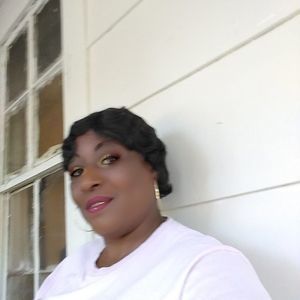 Meet your Posher, Laquitta